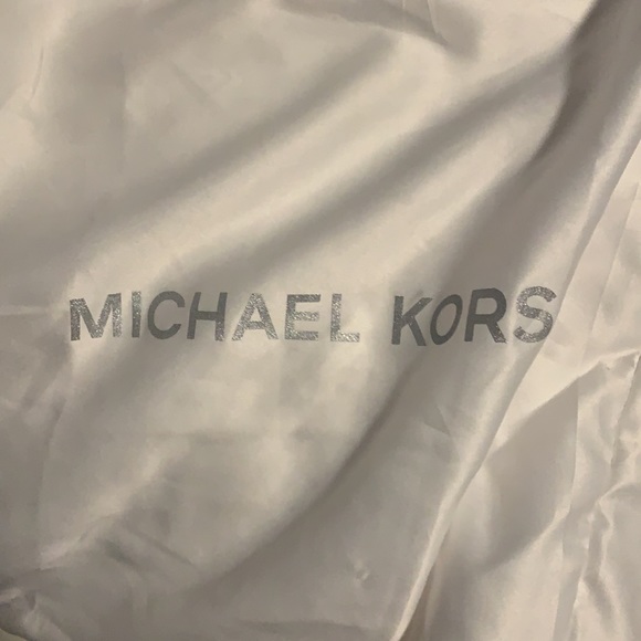 Michael Kors brown suede Crossbody fringe bag w/ dust bag - Picture 13 of 13